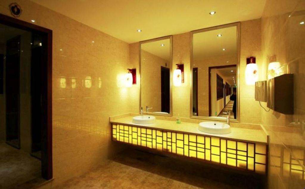 Yunheng Hotel Neijiang Extérieur photo