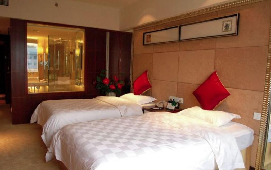 Yunheng Hotel Neijiang Extérieur photo