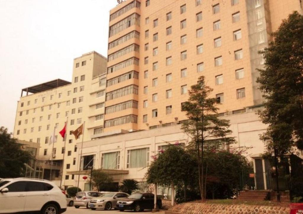 Yunheng Hotel Neijiang Extérieur photo