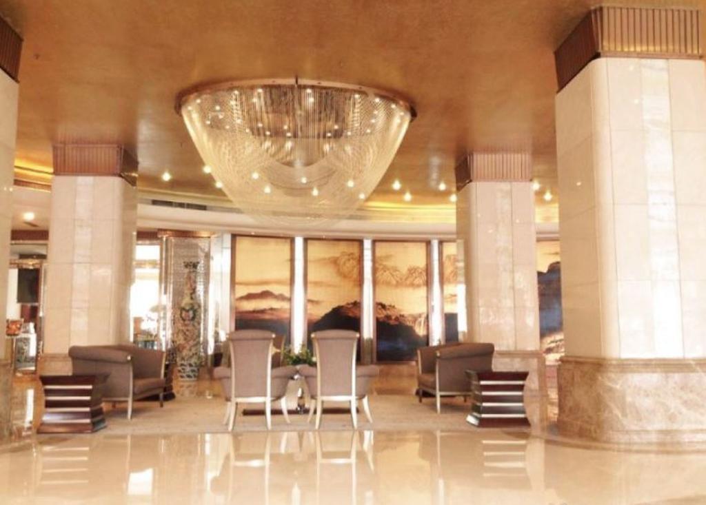 Yunheng Hotel Neijiang Extérieur photo