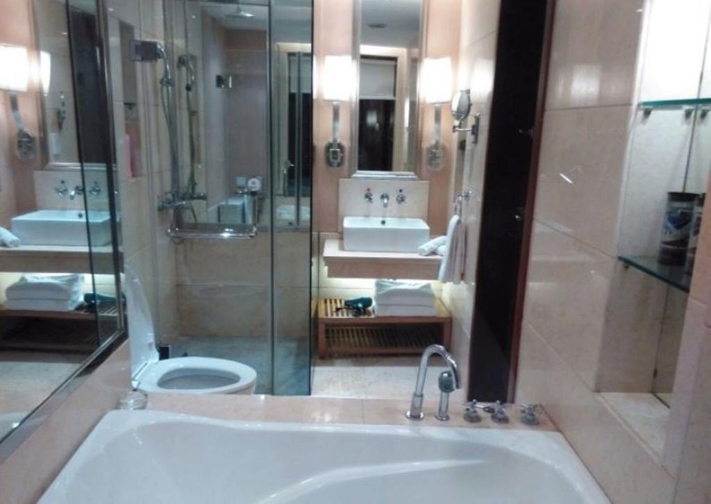 Yunheng Hotel Neijiang Extérieur photo